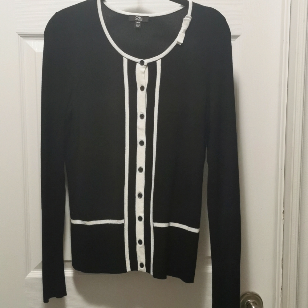 Chic by Jacob - Cardigan with Bow Detail